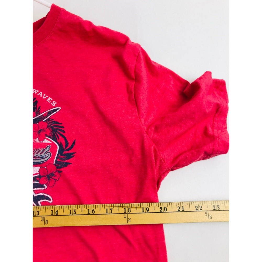 IZOD T-Shirt Men's Size Large Red Shred & Repeat Classic Relaxed Short Sleeve - Picture 4 of 7